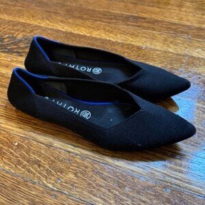 Black Rothy's Pointed Toe Shoes